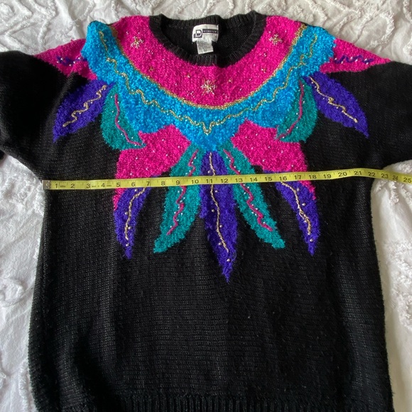VTG 80s 90s Distinctly Different Beaded Sweater - Picture 11 of 12